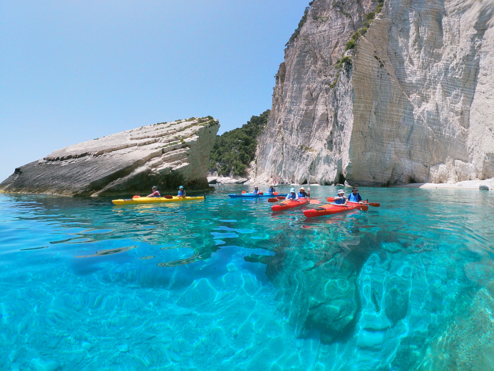 Outdoor activity Sea kayaking in Zakynthos