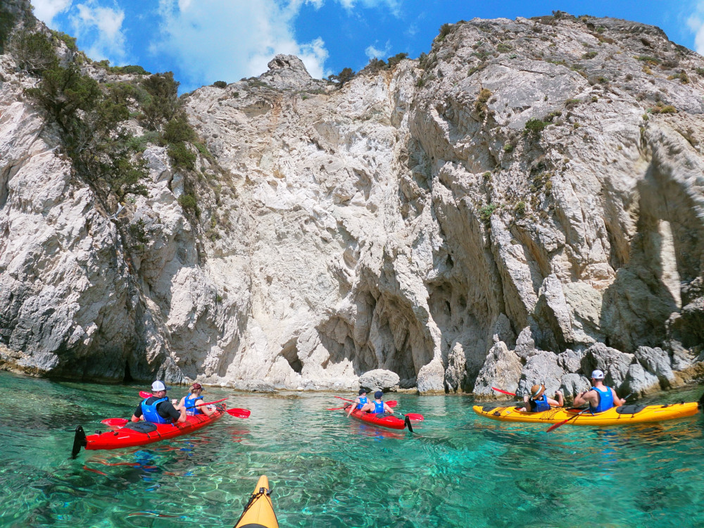 Sea kayaks in Turtle Island - Marathonisi Zakynthos
