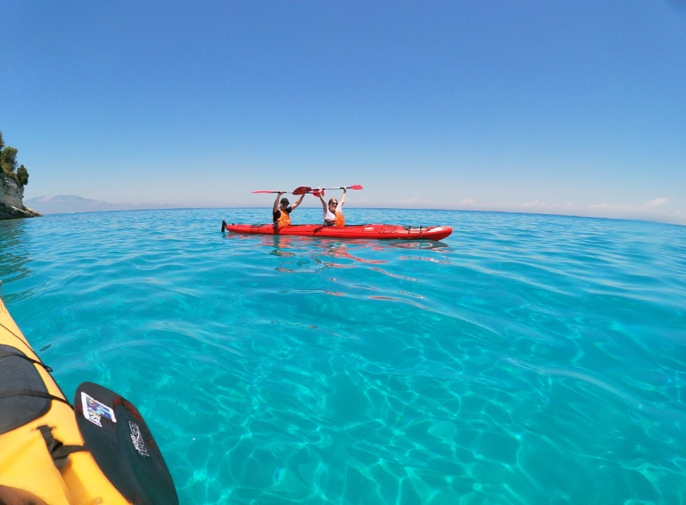 seakayak tour in Xigia sulphur Springs - Zakynthos